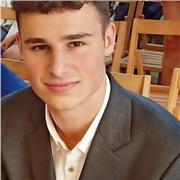 Busco dar clases particulares de Matemáticas, lengua castellana, lengua catalana... En general un apoyo académico